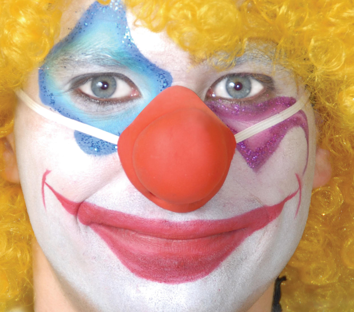 LATEX CLOWN NOSE BALL