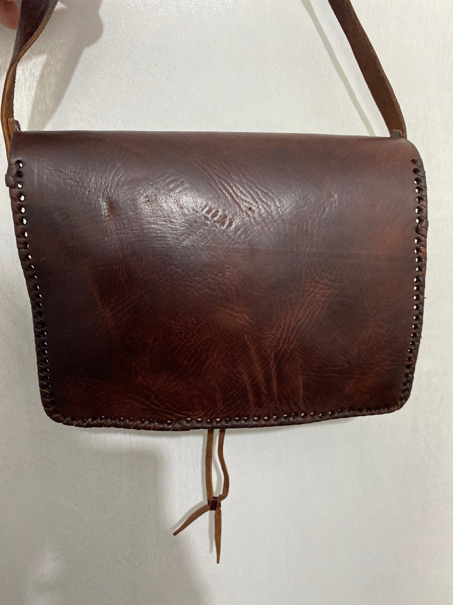 Vintage handmade real leather shoulder handbag Moroccan side passenger bag - Labreeze