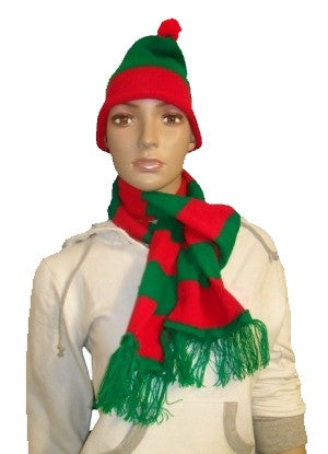 Green Red Scarf - Festive Elegance for Stylish Winter Warmth