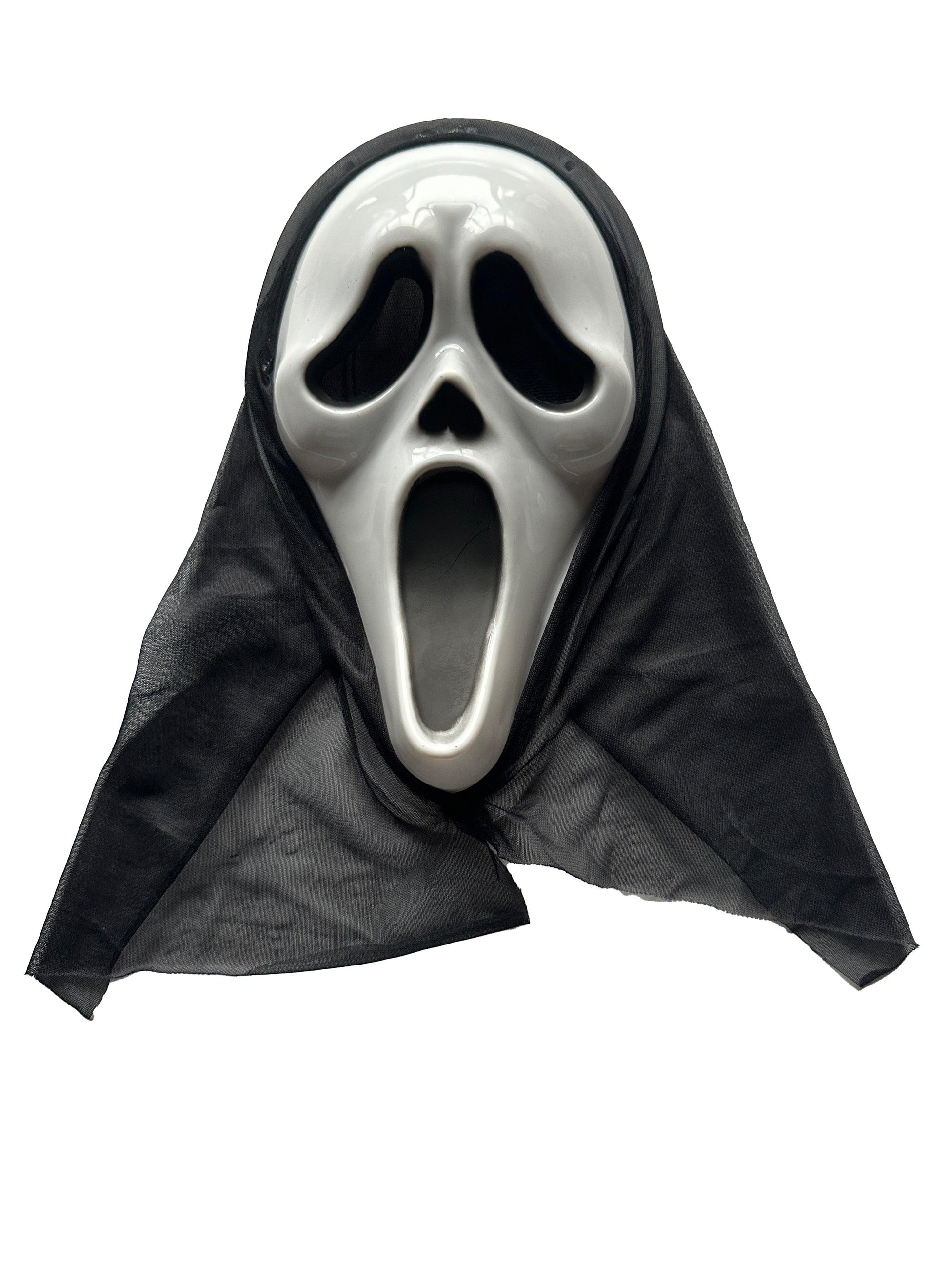 Chilling Props Chilling Horror Costume Set: Long Black Cape, Scream Ghost Killer Mask ...