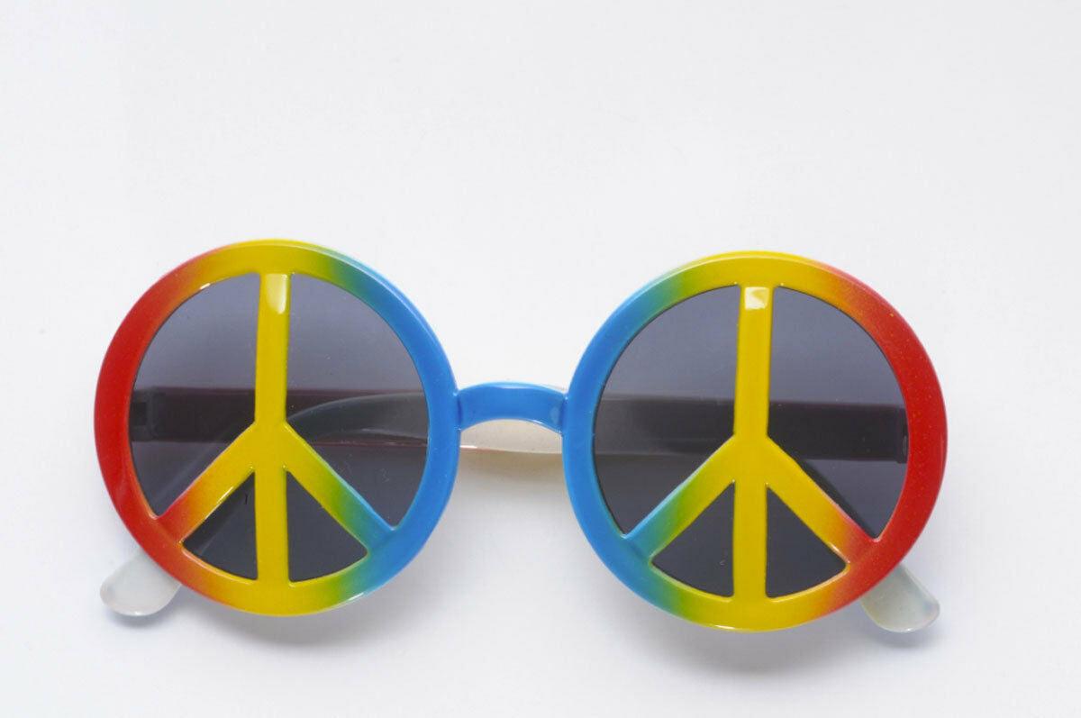 PEACE & LOVE GLASSES RAINBOW COLOUR AMERICAN FLAG TOY TINT GLASSES - Labreeze